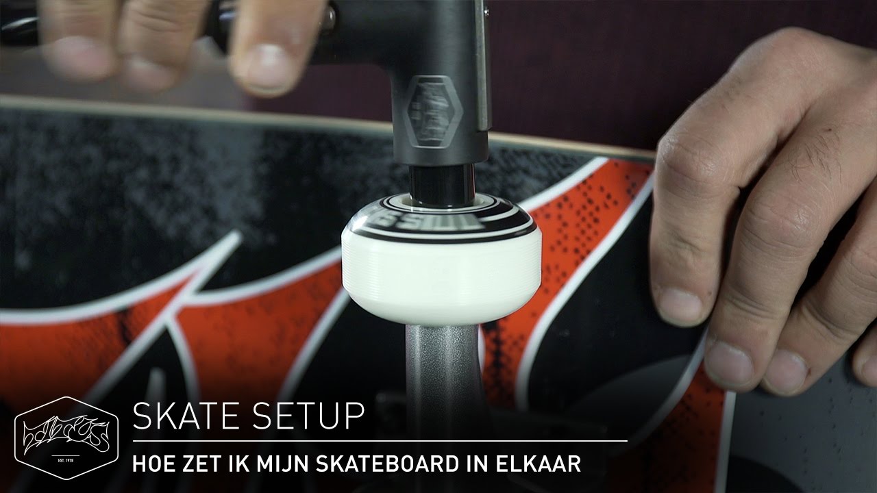 HOE ZET IK MIJN SKATEBOARD IN ELKAAR - Skate Setup | Titus