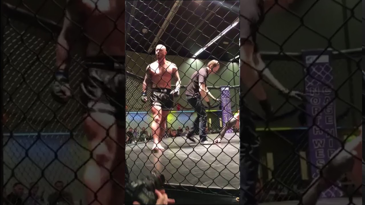 Ashley Gibson VS Phil Woods - 3 SECOND KO!