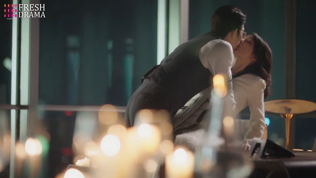 🔥CEO kisses his terrified girl passionately as a reward after she resolved the crisis with wisdom!