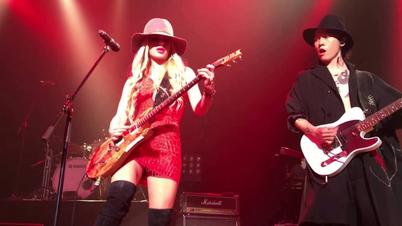 RSO (RichieSambora ＋ Orianthi ) w/ MIYAVI ♫Black or White at AKASAKA BLITZ Tokyo Jpn 10 Nov 2016