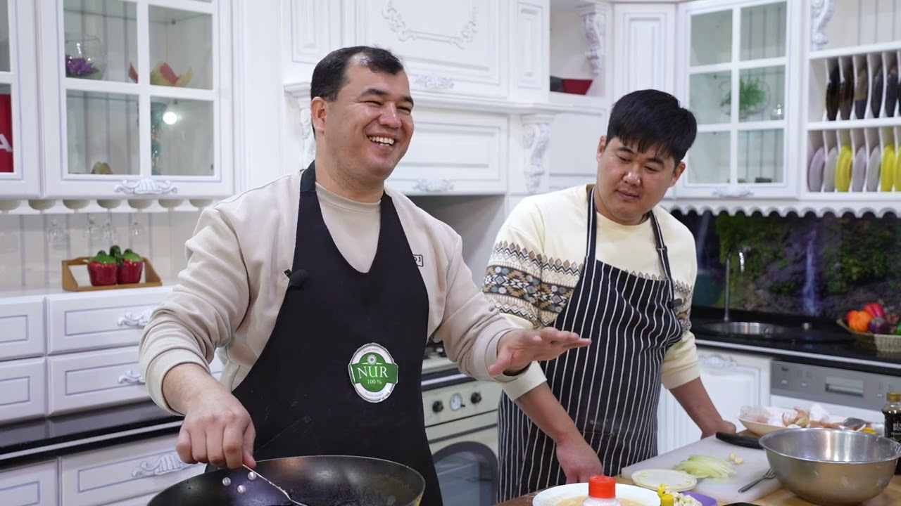 Göle etinden şnitsel. Master Lee bilen. Turkmenistan