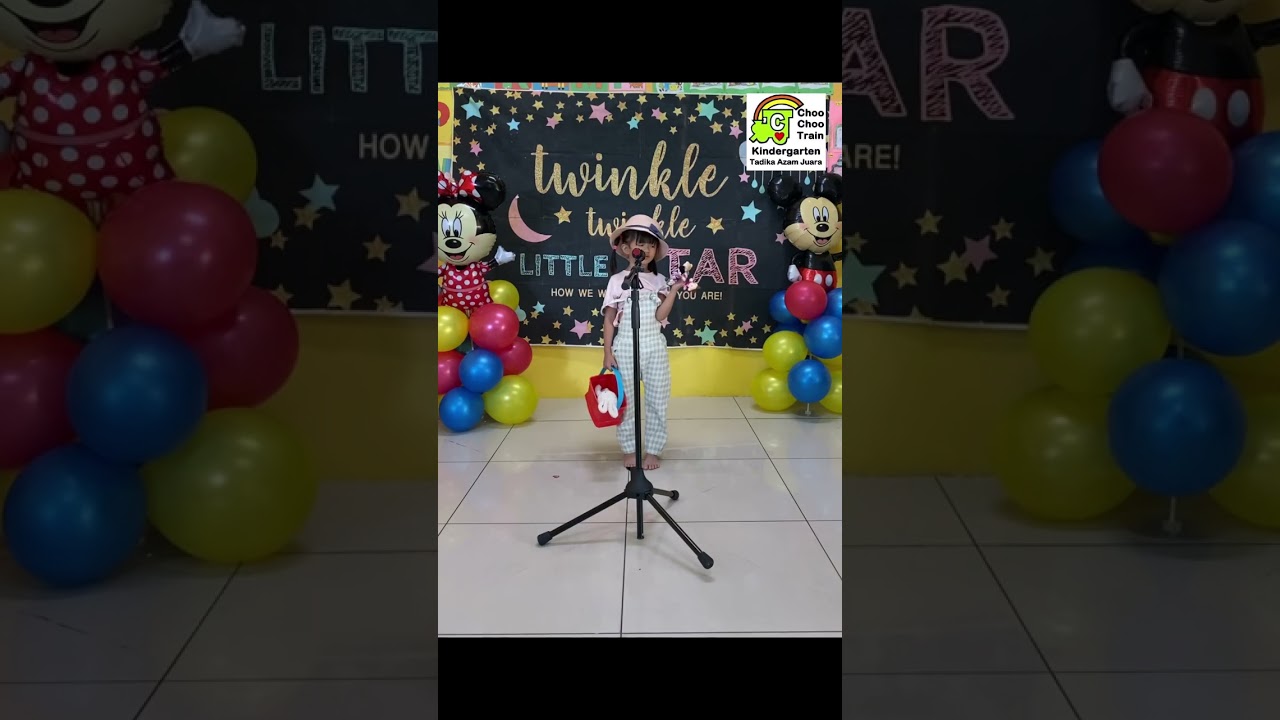 Nursery Rhymes Recitation Competition 2023 family fingers