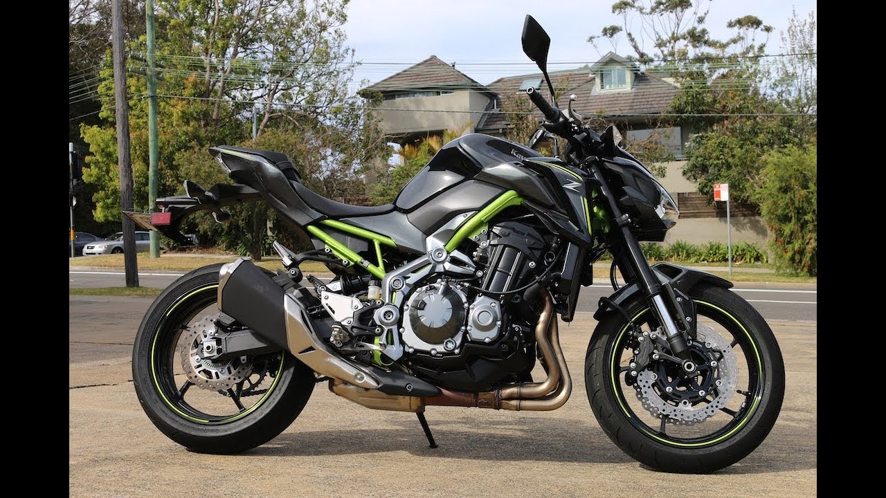 Kawasaki Z900 Test Ride | Fast, Smooth, and Tonnes of Grunt!