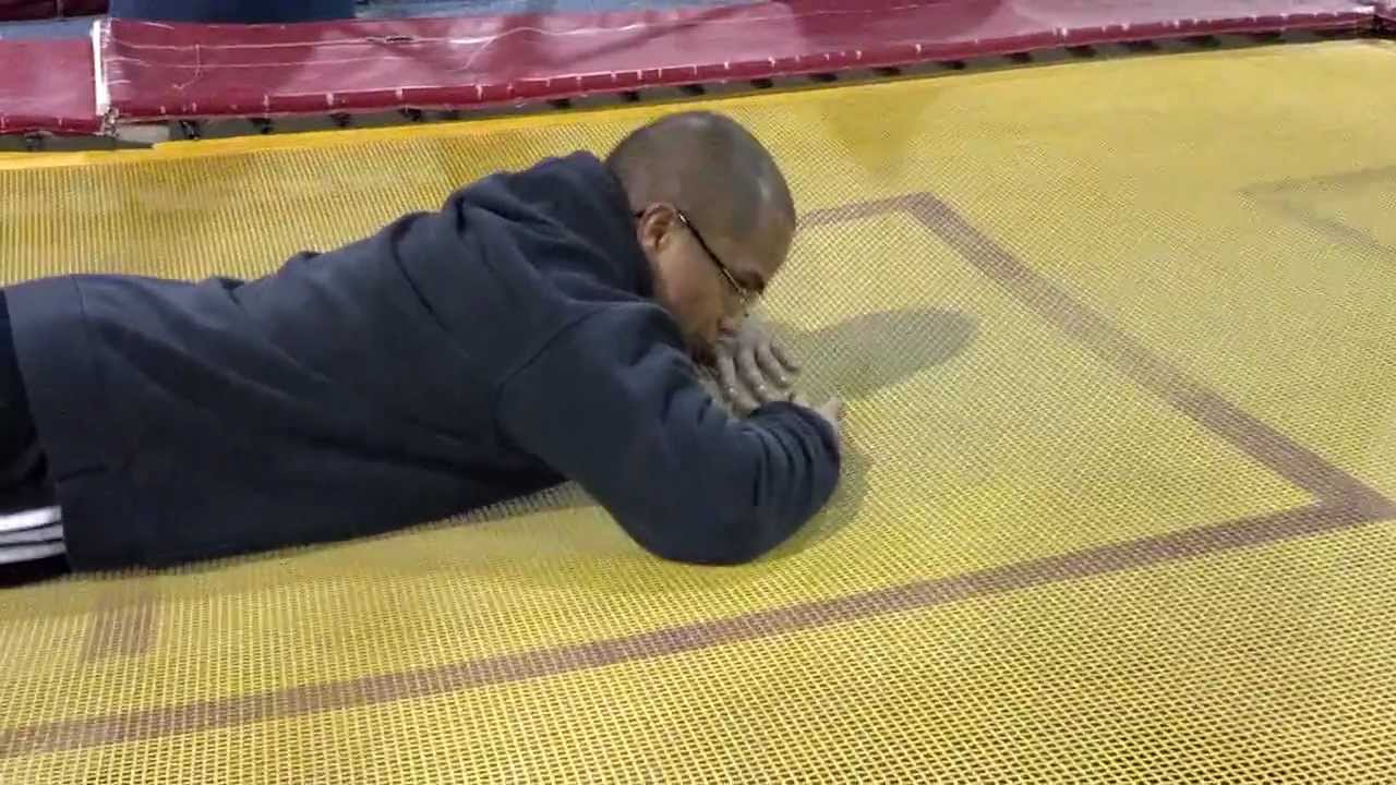 Belly Drop (Front Drop) on Trampoline
