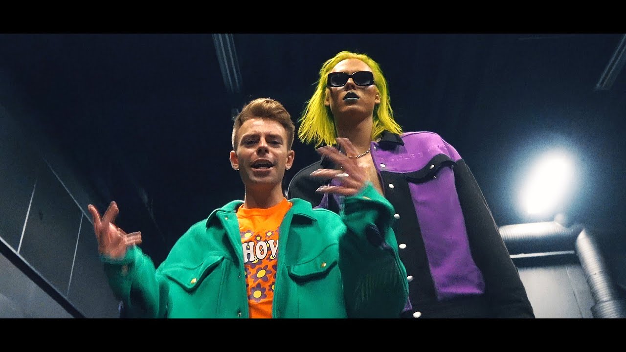 Morten M&uuml;nster - Synger bare (Musikvideo) ft. Anders Theodor