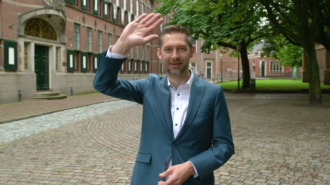 De medewerkers groeten u - Combinatie Herepoort