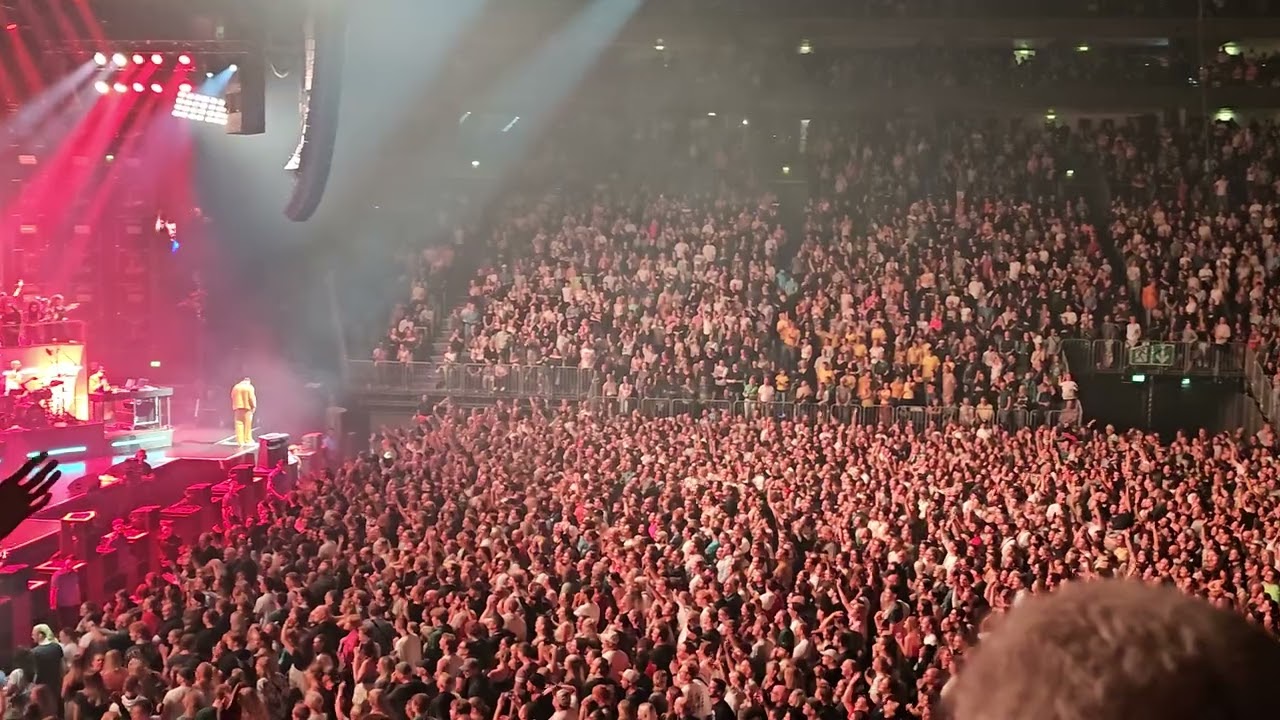 Peter Fox - Hale-Bopp / Ticket (Seeed covers) - Live @ Lanxess Arena Köln - 11.09.2024