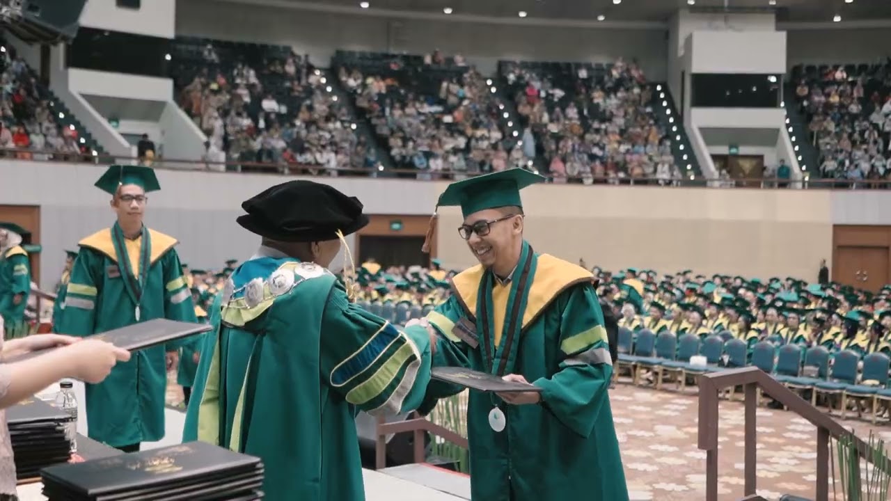 WISUDA PERBANAS 2024