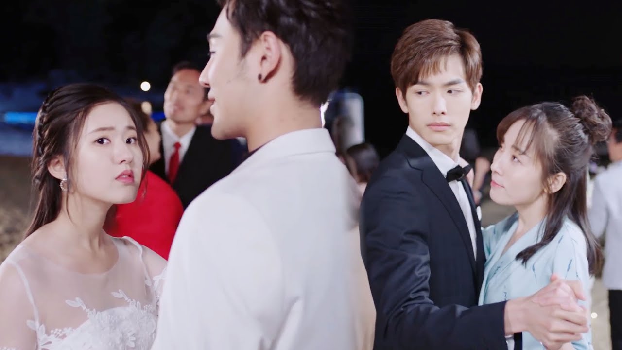 霸總被心機女纏著跳舞，灰姑娘看著兩人心不在焉，霸總看著灰姑娘跟別人跳舞也開始吃醋！ | #趙露思#王以綸