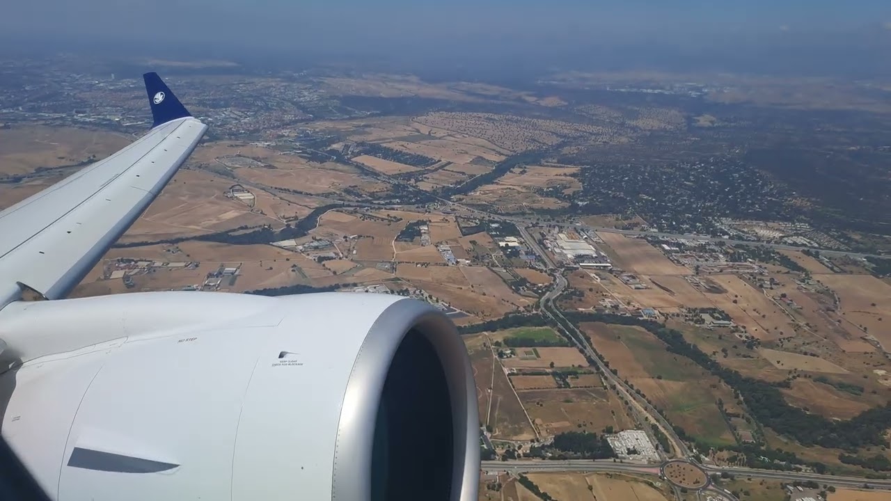 Taking off Madrid A220 Air France