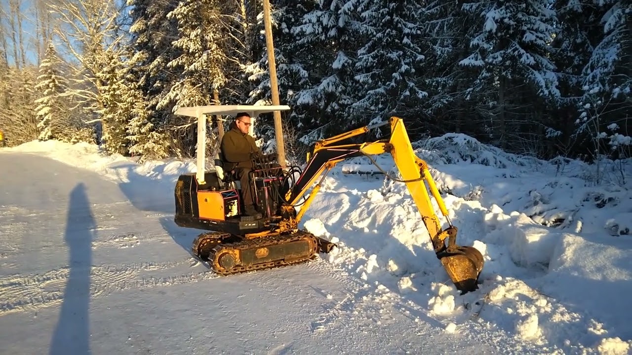 Komatsu PC05 minikaivinkone