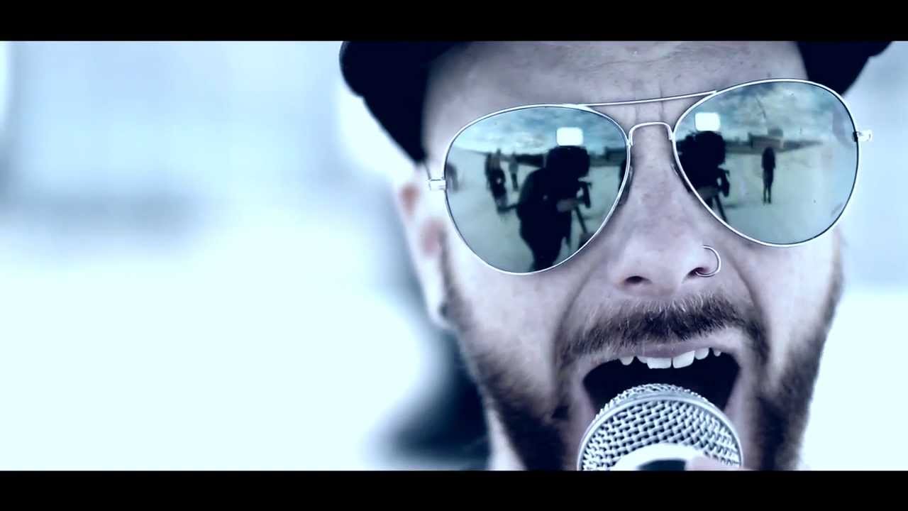 FIVE GRAMS OF PERFECTION - DROWNING (OFFICIAL MUSIC VIDEO 720p)