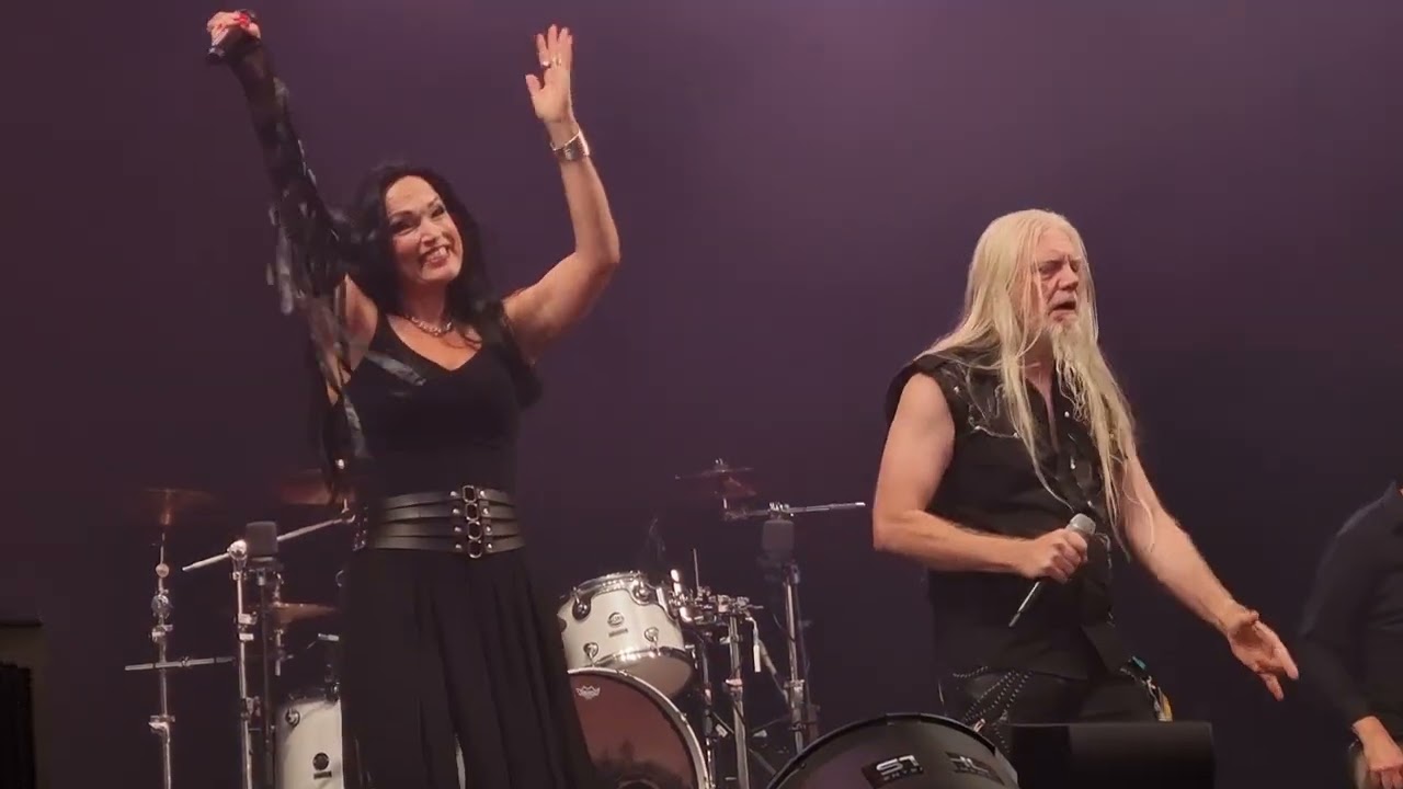 Marko Hietala & Tarja Turunen - Left on Mars, Live