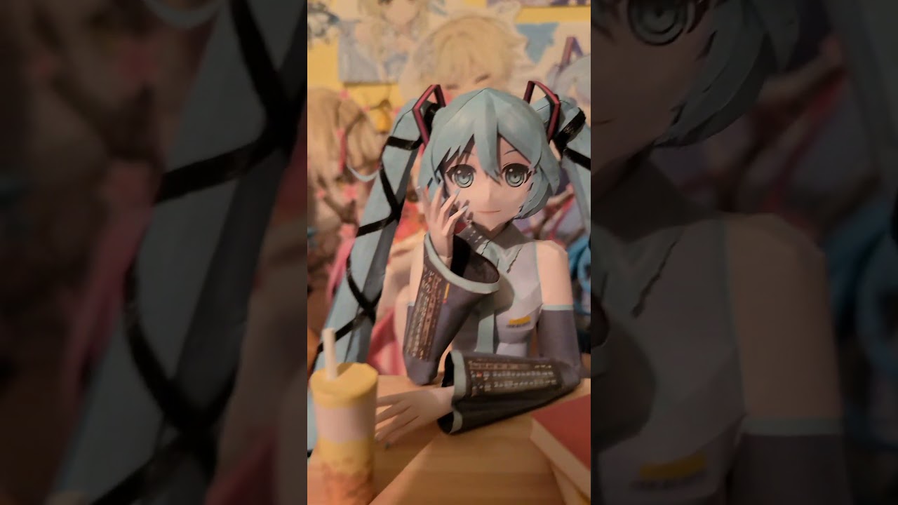 [Papercraft] Miku with Bubble tee from paper 🧋#paper #papercraft #Miku #mikuhatsune #Papercraftanime