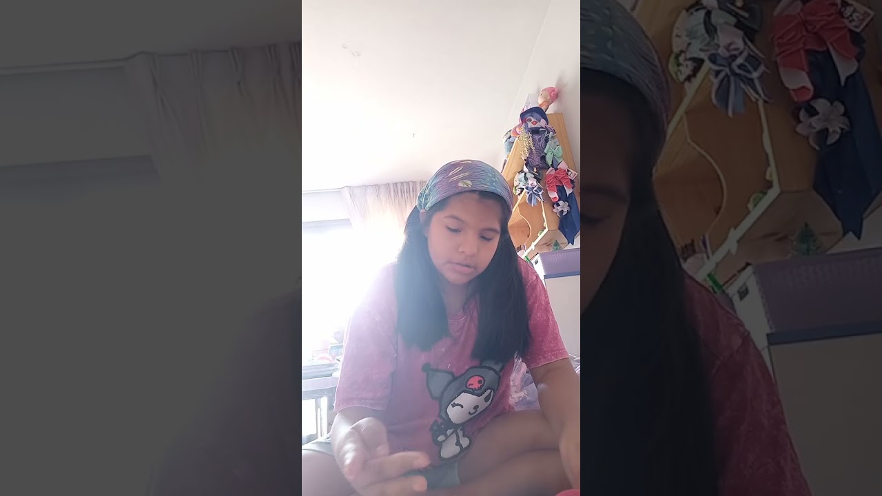 Asiendo comidita  para mi casi mérito o cual juguete ♡