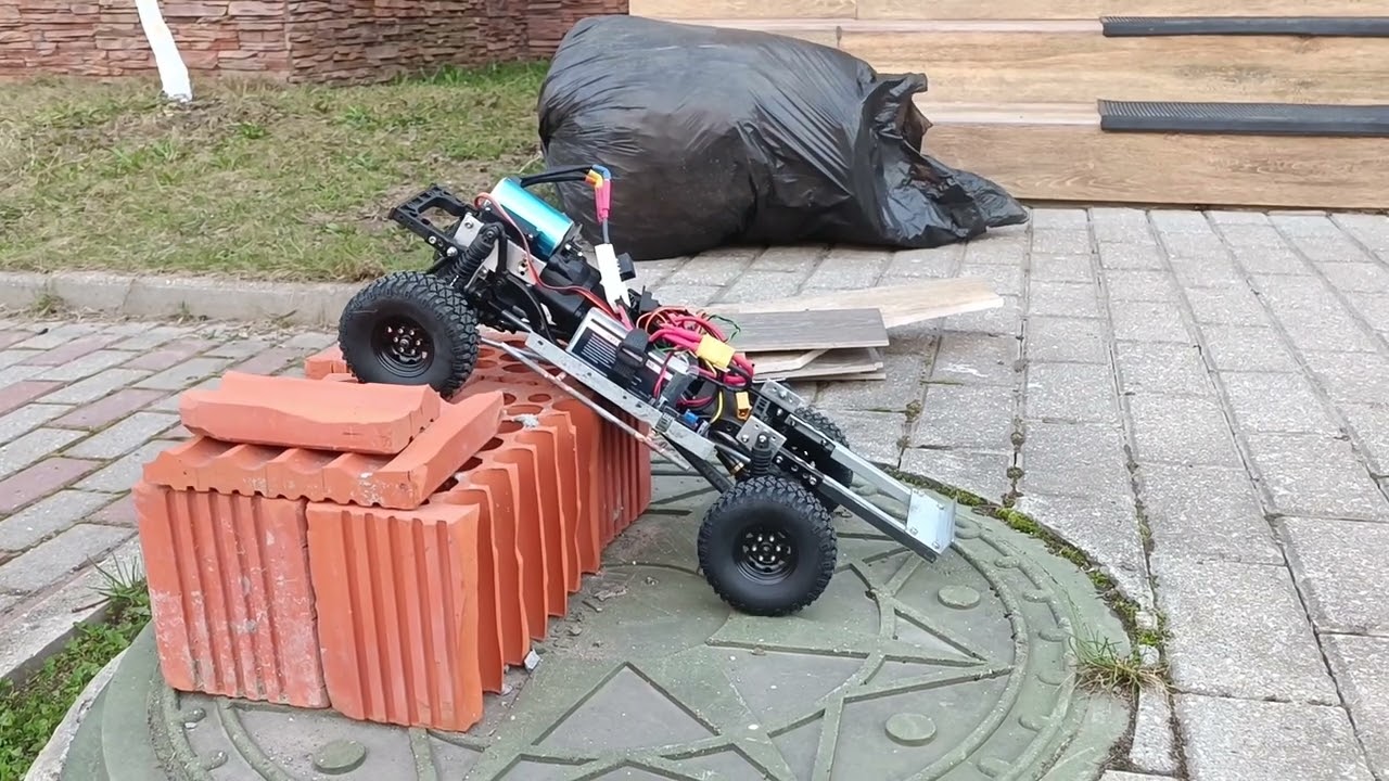 AM32 crawler ESC vs outrunner and inrunner | Built RC