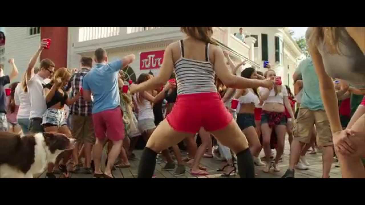 W NOWYM ZWIERCIADLE: WAKACJE- Zwiastun # 1