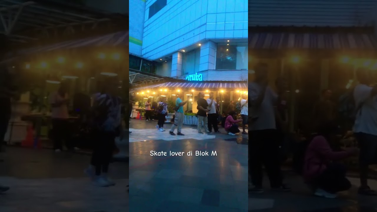 @skatelover  main di Skate & Glow Pasar Raya Blok M #freestyle #sepaturoda #sepaturodaindonesia