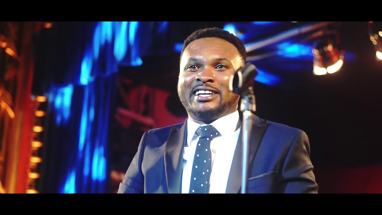 AFRICAN PRAISE MEDLEY - MICHAEL ACHAW