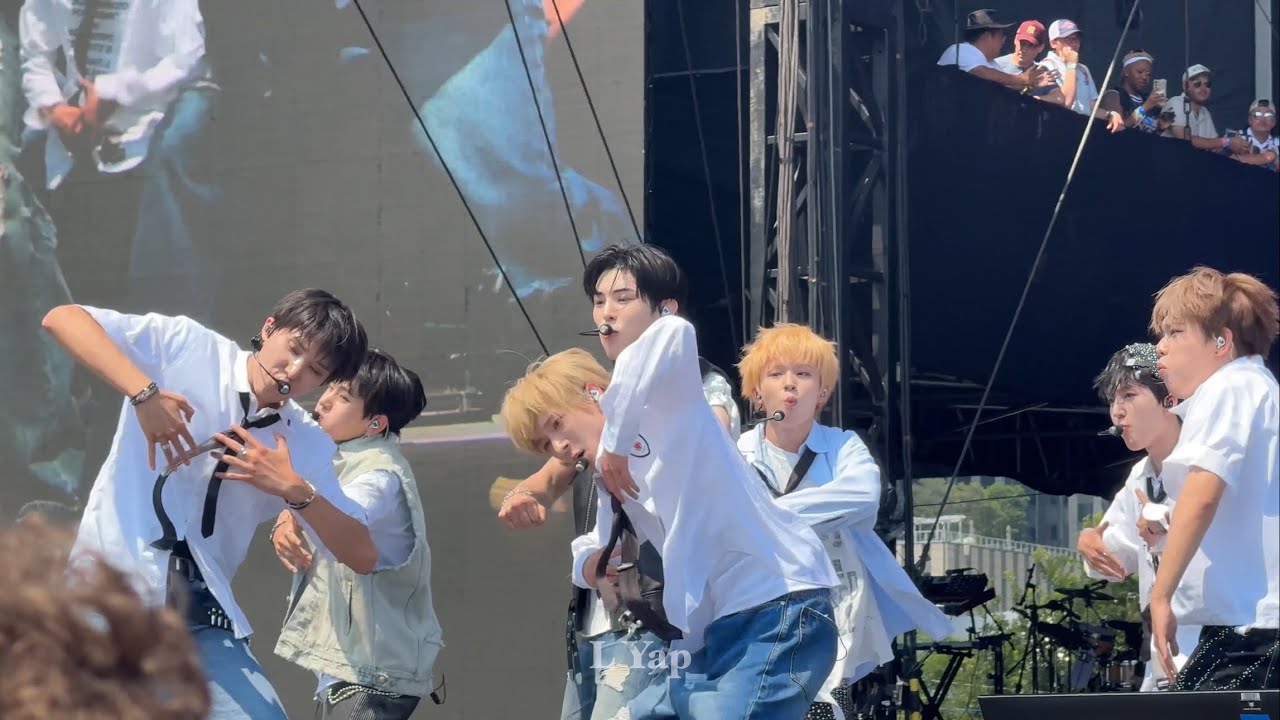 KickFlip - Like A Monster 4K Fancam @ Lollapalooza Chicago 2025