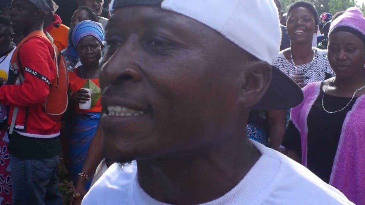 Joka Likambo - Zaire Mkonyonyo Live Ganda Kwa  Bin Luwali....
