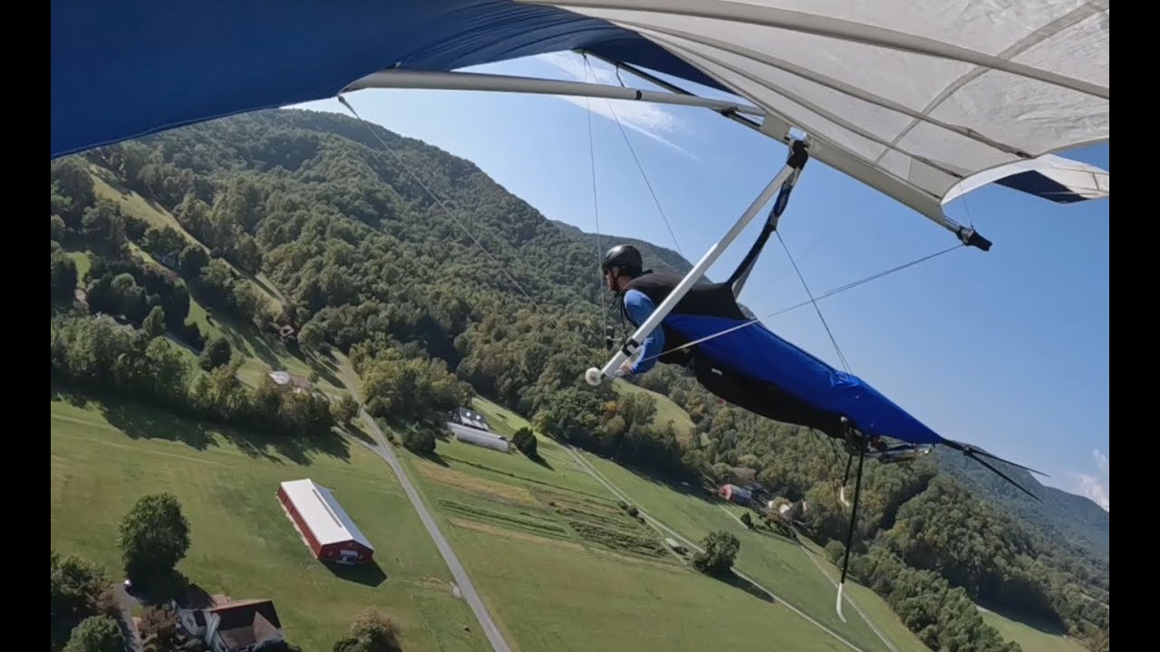 Hang Gliding over Wintergreen Ski Resort - FLPHG - Mosquito Harness