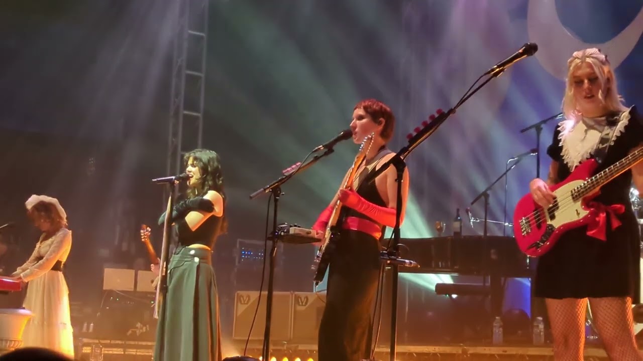 The Last Dinner Party - On Your Side [Live at Leeds Academy, 24/09/2024]