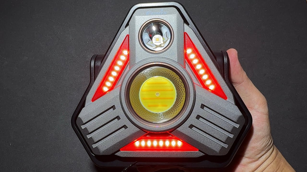 FENIX CP50R ยืม โคมไฟสุดพลัง และหลากหลายในการใช้งาน