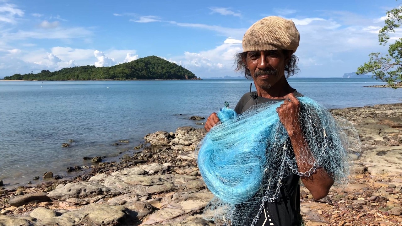 Koh Lanta Sea Gypsies - Short Documentary