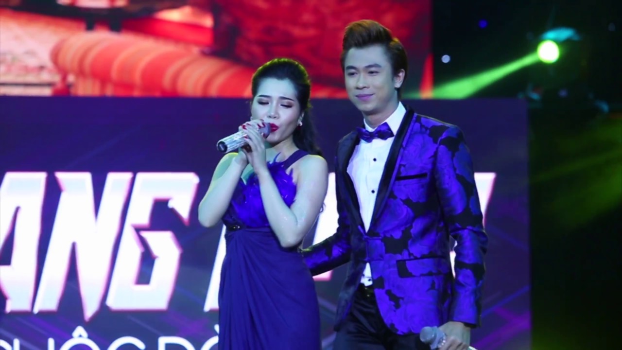 Mười Năm Tình Cũ | Minh Trang LyLy ft Hồ Việt Trung | Liveshow Tôi Yêu Cuộc Đời