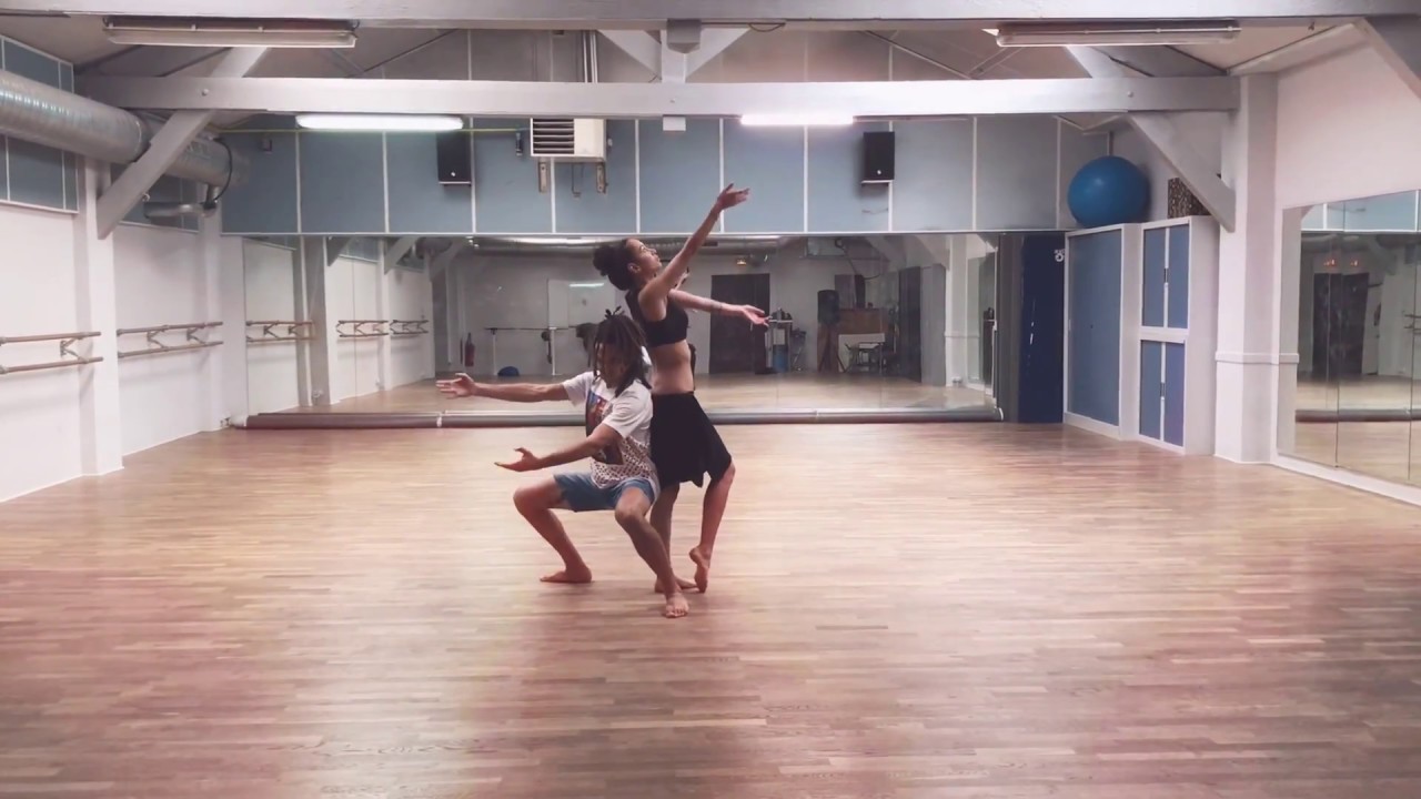 A REVA - Duo Tahia Cambet & Tuarii Tracqui