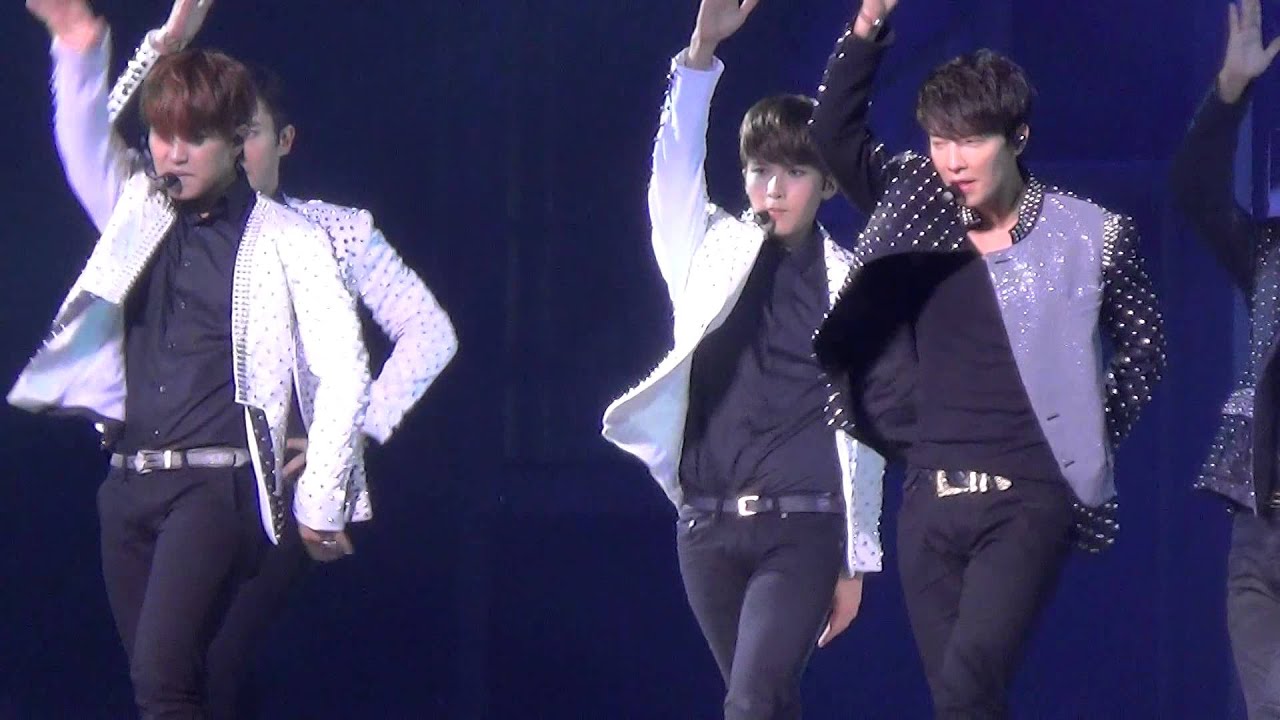 [FANCAM]130824 SS5 Shanghai Sexy Free & Single 려욱 Ryeowook focus