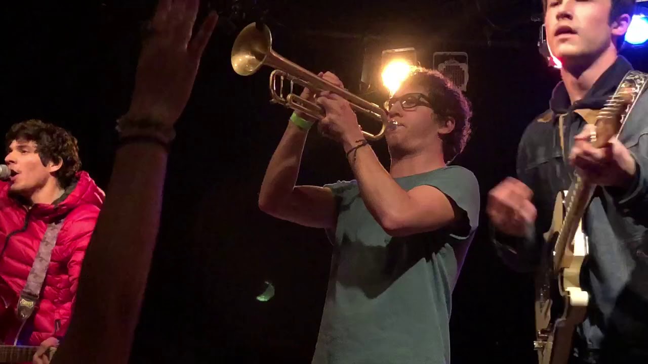 Wallows - Sun Tan (03-06-2018)