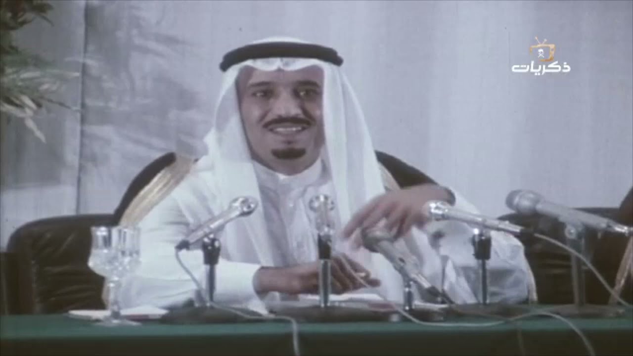 طالت الهامة.. الفنان محمد عبده