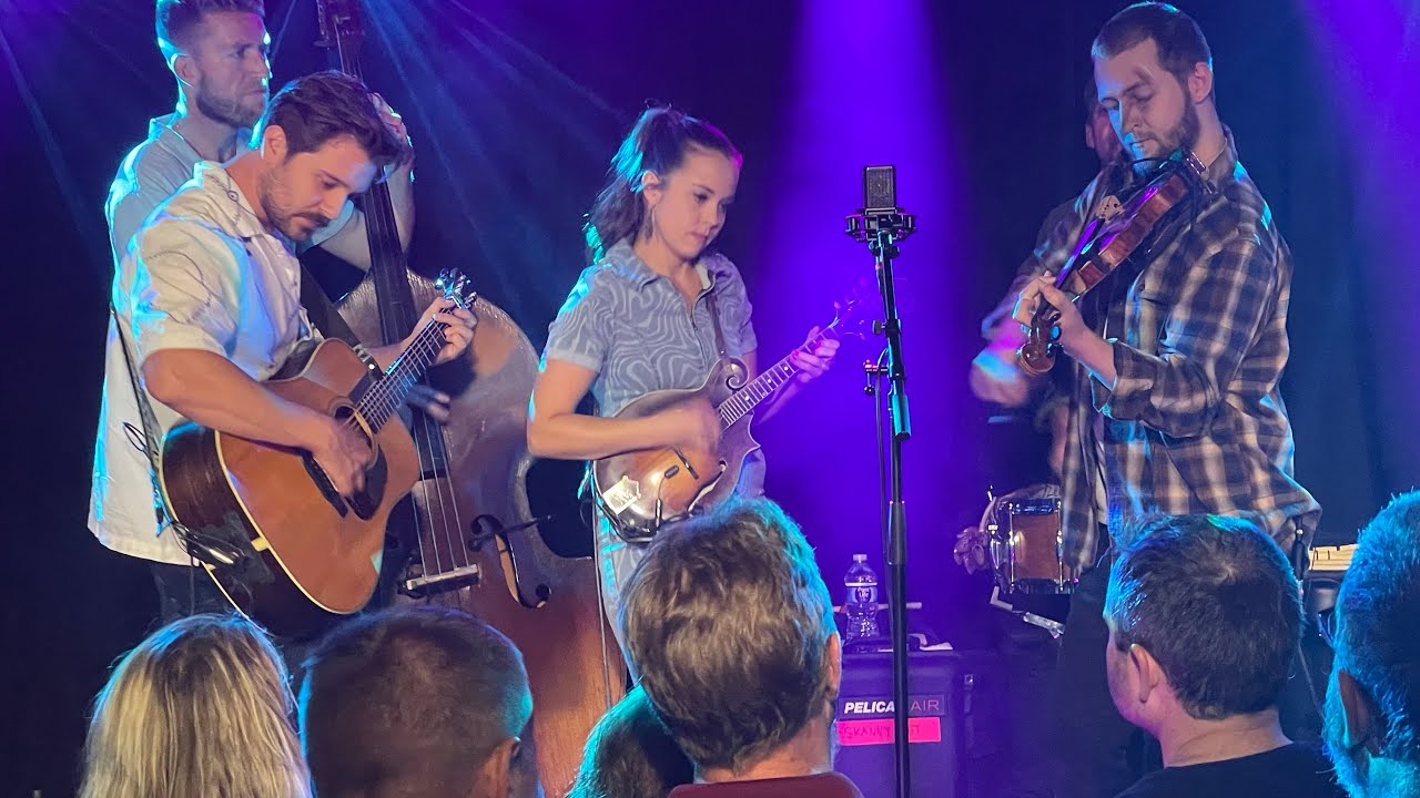 Black Muddy River - Sierra Hull 9/15/24 Woodlands Tavern Columbus #gratefuldead #sierrahull