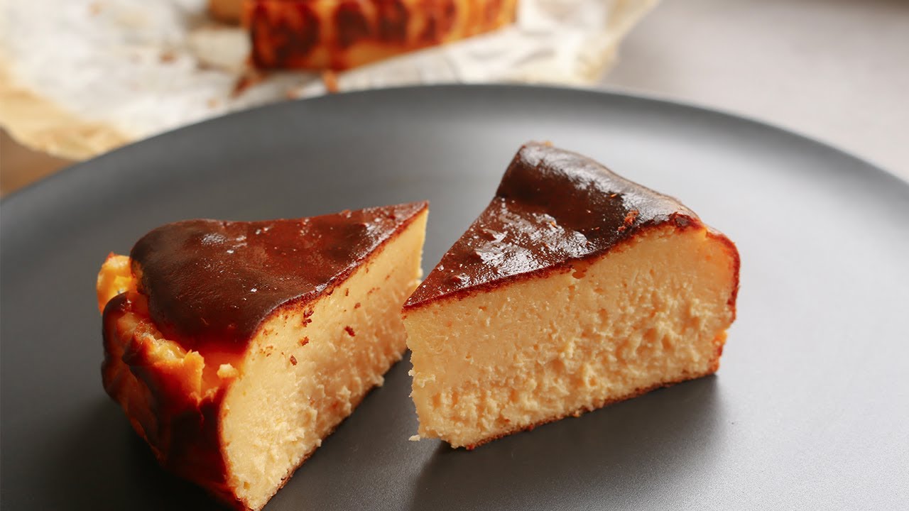 Salted Egg Burnt Cheesecake | 咸蛋烧焦芝士蛋糕