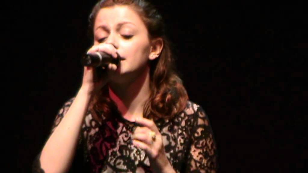 Annalisa Scarrone - Brividi Auditorium Conciliazione Roma 17-12-2011