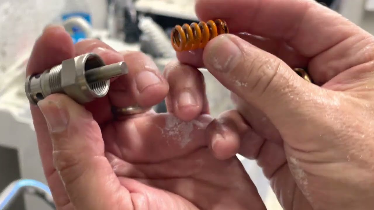 Tritech deep clean prime/spray assembly