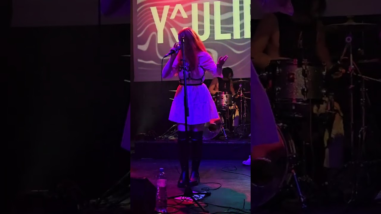 Youlie - Pod Dekou [Live]