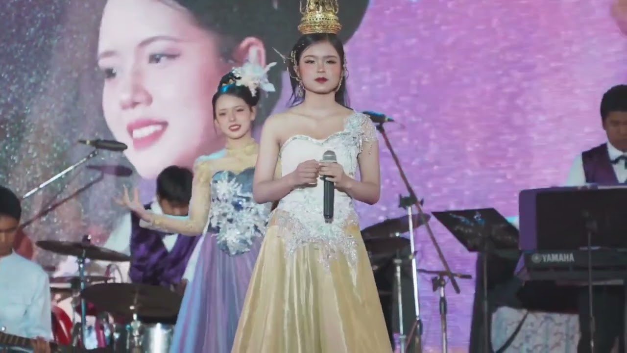 การแสดงวงดนตรีลูกทุ่งโรงเรียนแม่แจ่มงานผ้าซิ่นตีนจก 69