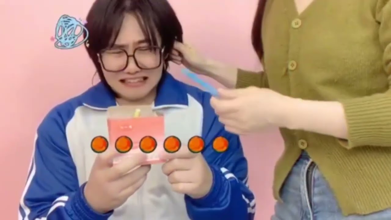 盲蛋娃娃肚子里有“虫子”！打开全是绿色粘液，竟还有能量宝石？