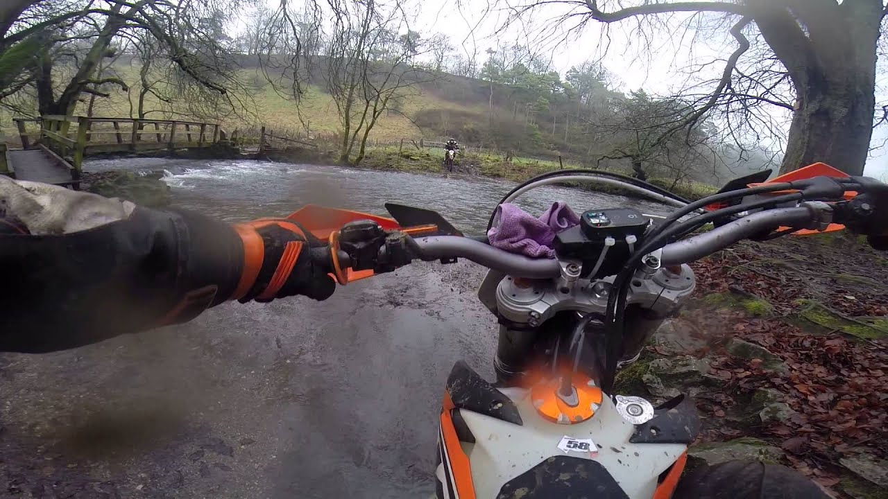 Greenlaning Derbyshire across the stream 29th Nov