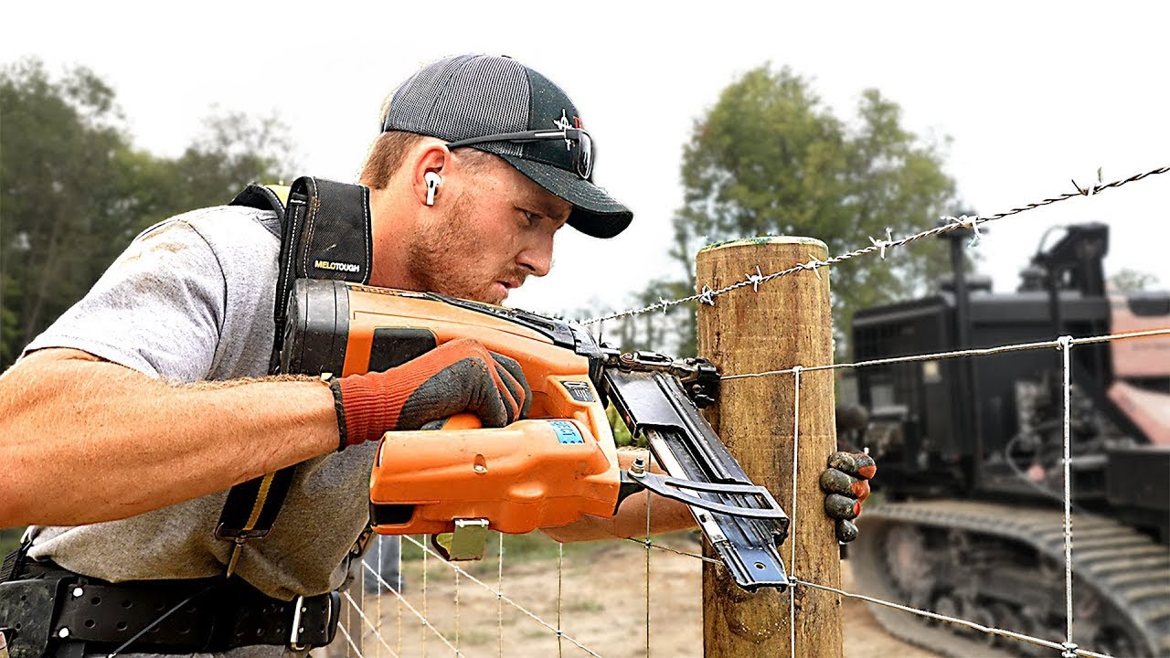 The Fence Building Competition You Didn't Know Existed