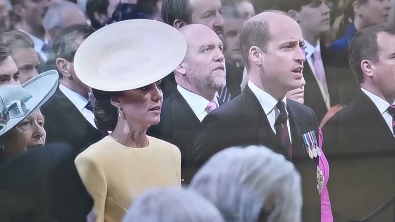 Platinum Jubilee St Paul's Cathedral God save the Queen