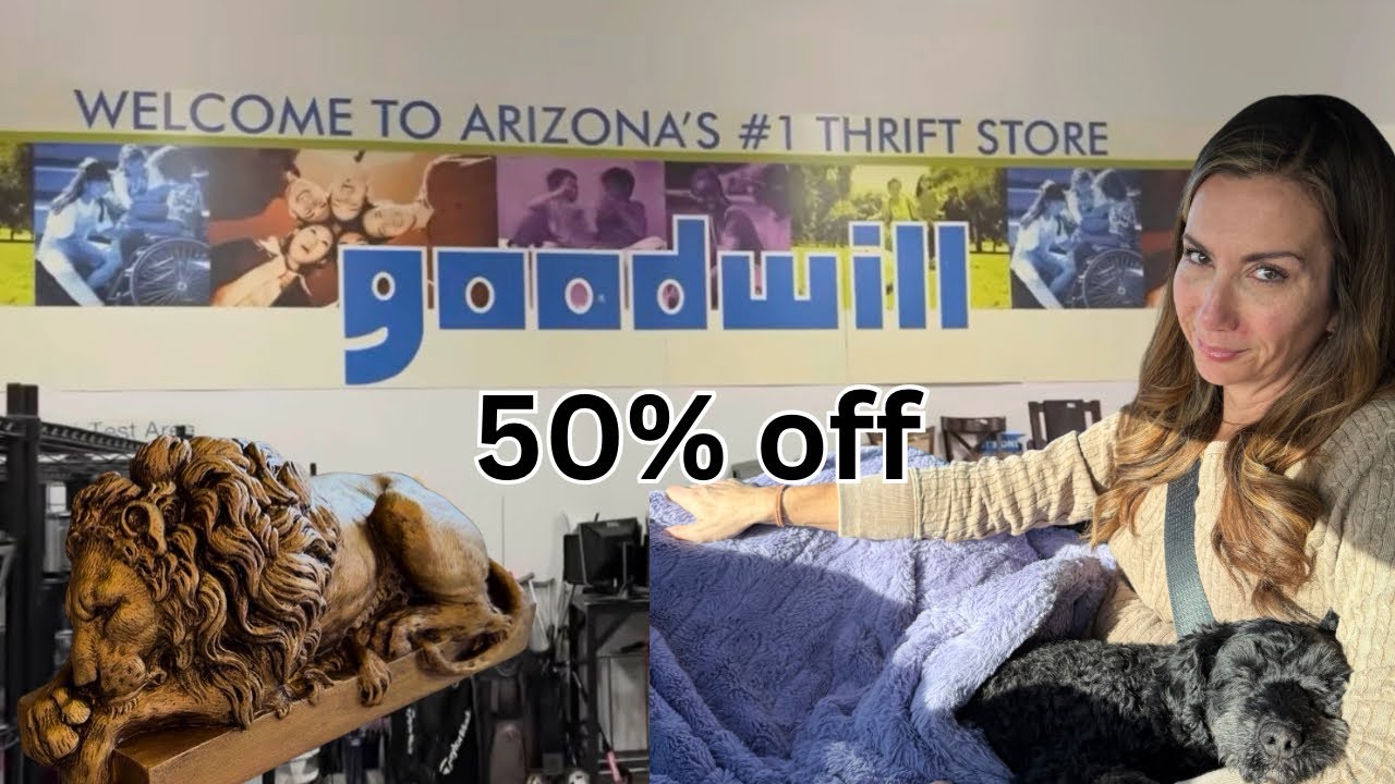 Скидка 1/2 от Goodwill на товары для дома в Черную пятницу! Рождественские витрины