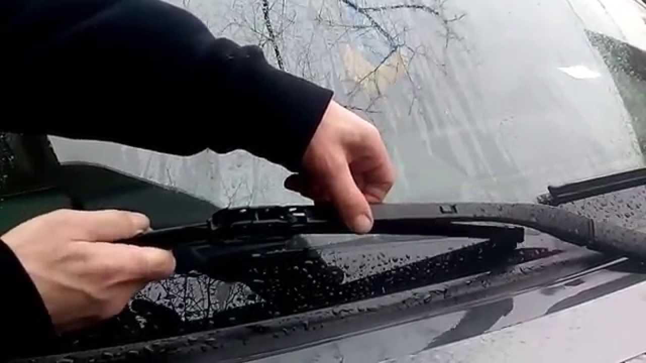 HOW TO replace RANGE ROVER wiper blades