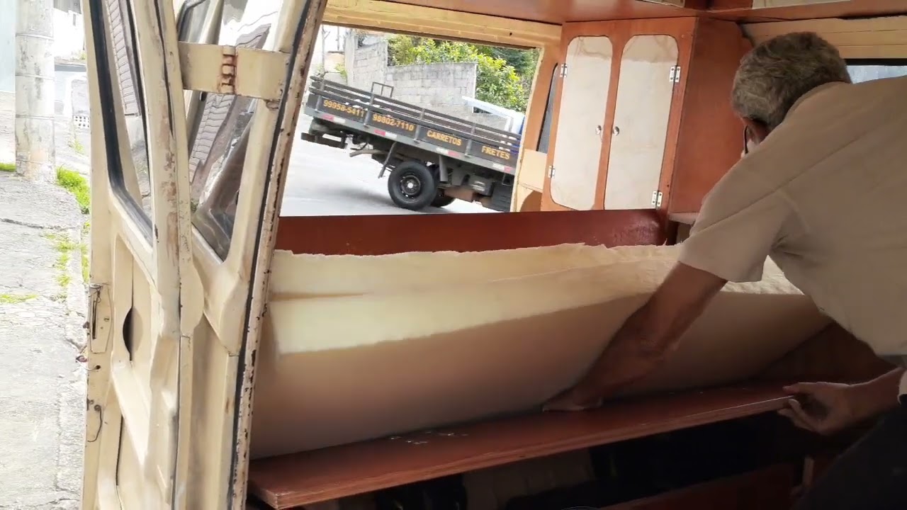 Quase pronta a Kombi home Angelina