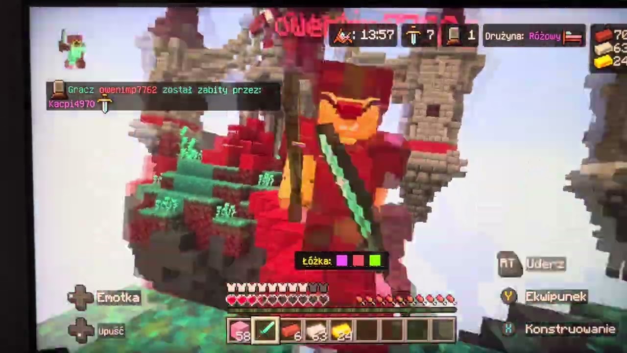 Gram w bedwars na innym serwerze 