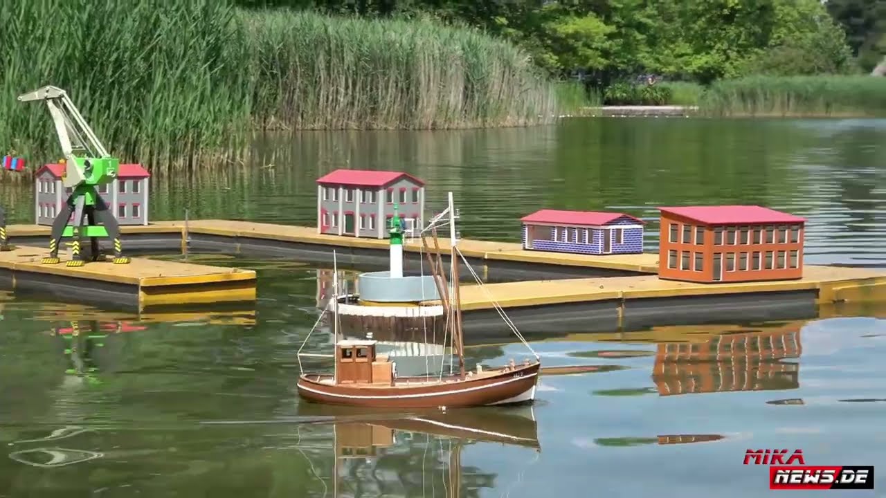 14.Großes Schiffsmodelltreffen - Über 120 Modelle - tolle Vorführungen im Britzer Garten Sail & Road