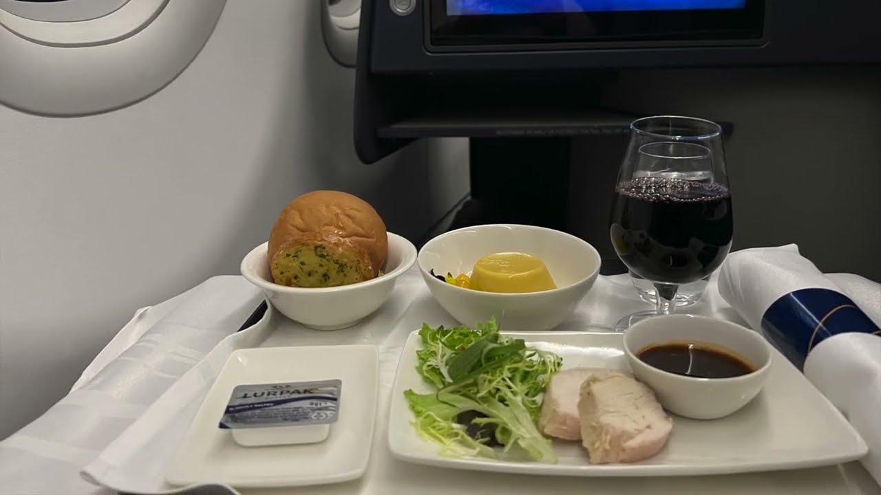 My Flight Report: On board Philippine Airlines PR510 [SIN-MNL] Airbus A321 Neo - Business Class